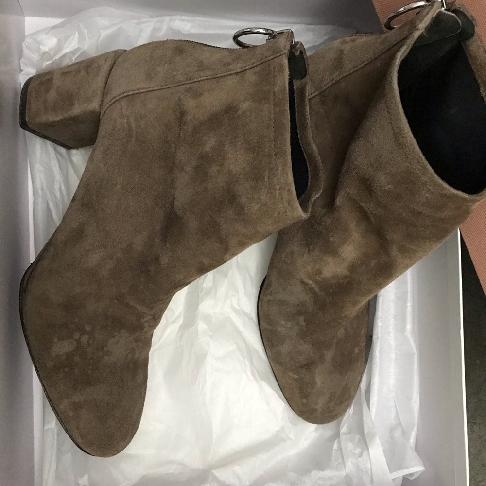 Via Spiga Noel suede booties